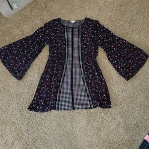 POL Boutique Tunic Size Medium